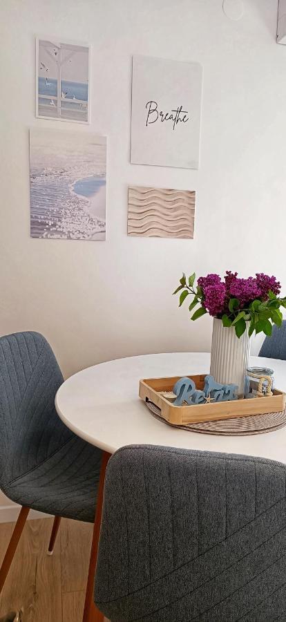 Apartman Leona Lovran Eksteriør bilde